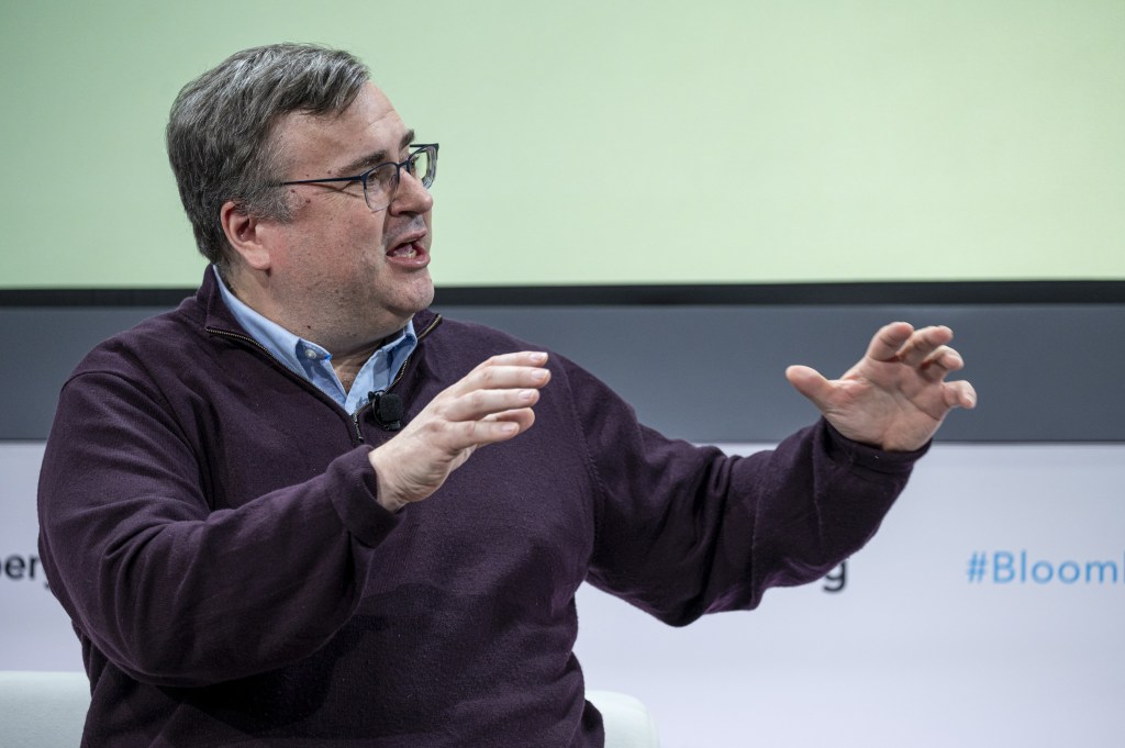 Reid Hoffman Calls on Tech Leaders to Stand Firm Against Trump's Policies