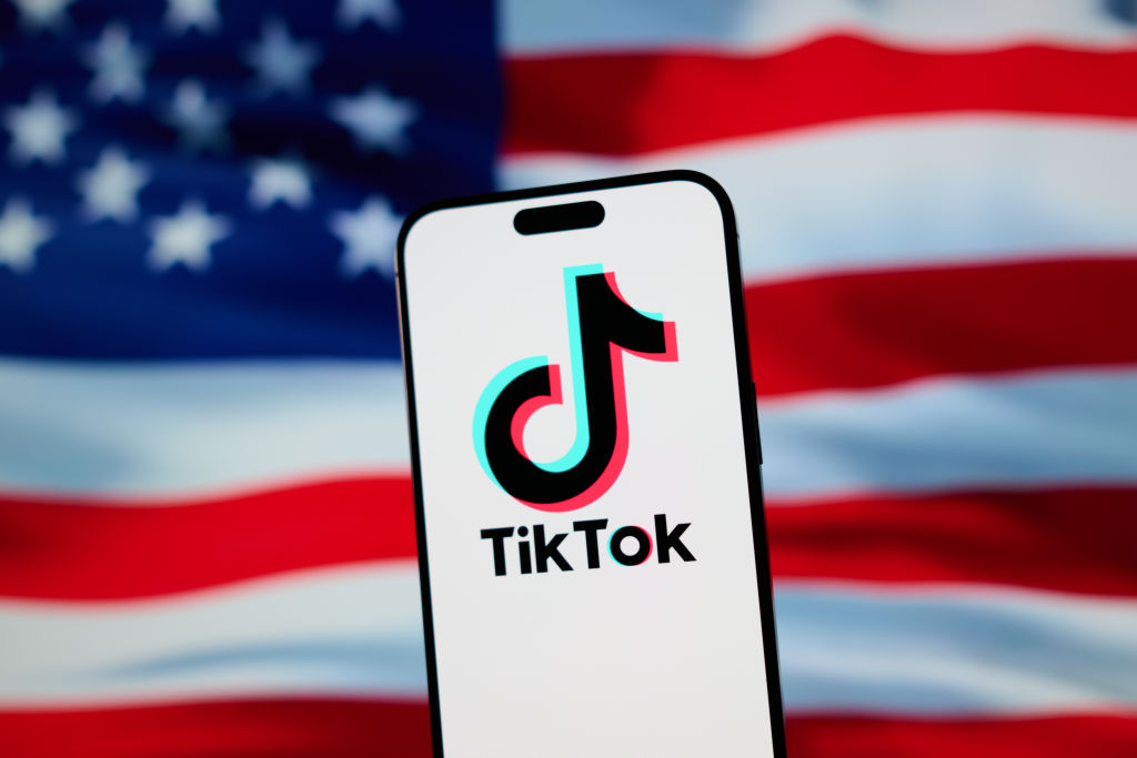 TikTok Restores Full Service Following Major Oracle Data Center Outage
