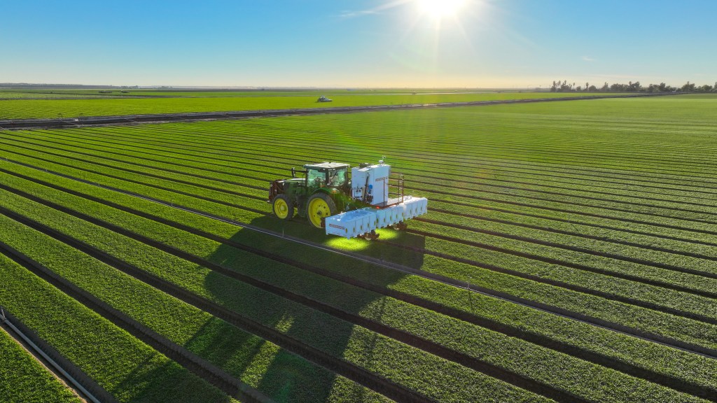 Carbon Robotics Unveils Large Plant Model: Revolutionary AI for Real-Time Weed Recognition in Autonomous Agriculture